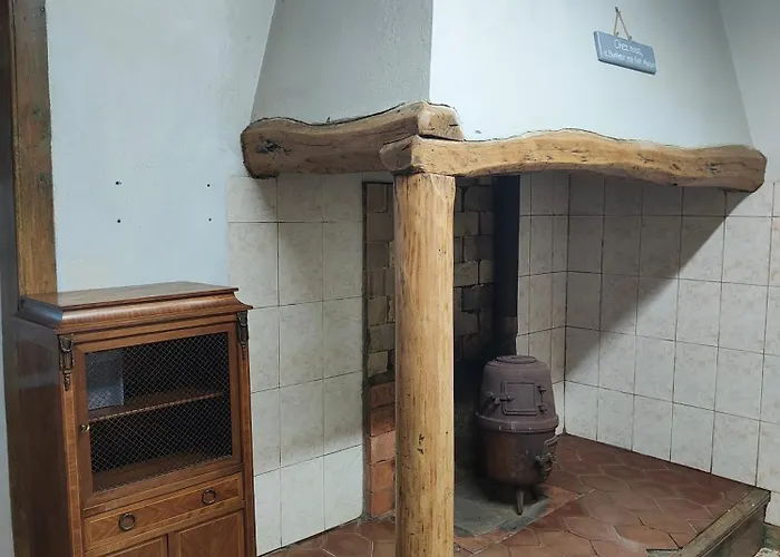 לינה וארוחת בוקר Em Casa